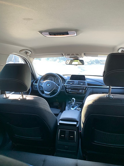 BMW 318i 27 of 29