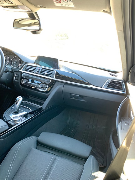 BMW 318i 20 of 29