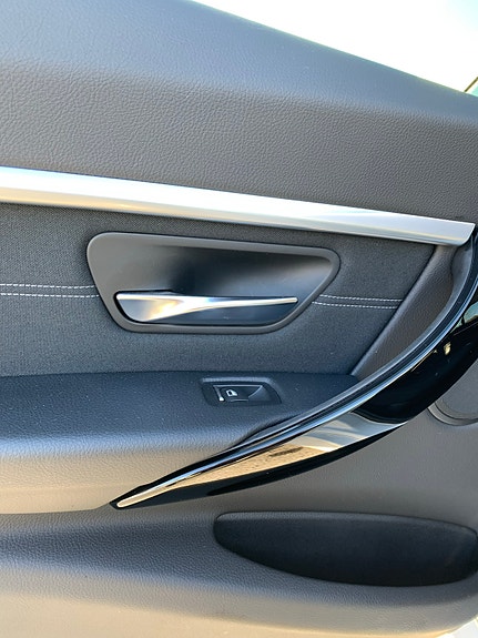 BMW 318i 18 of 29