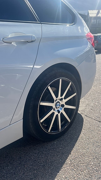 BMW 318i 12 of 29