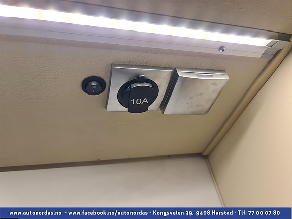  Uttak for 230v og 12v ved sittegruppe