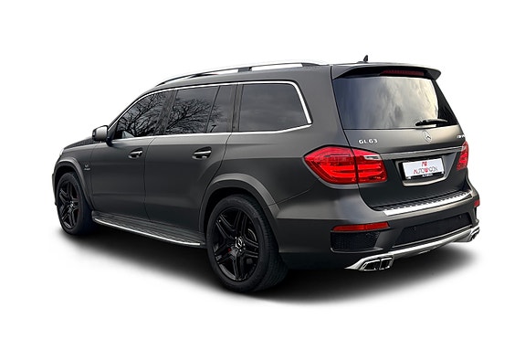 Mercedes-Benz GL63 3 of 5