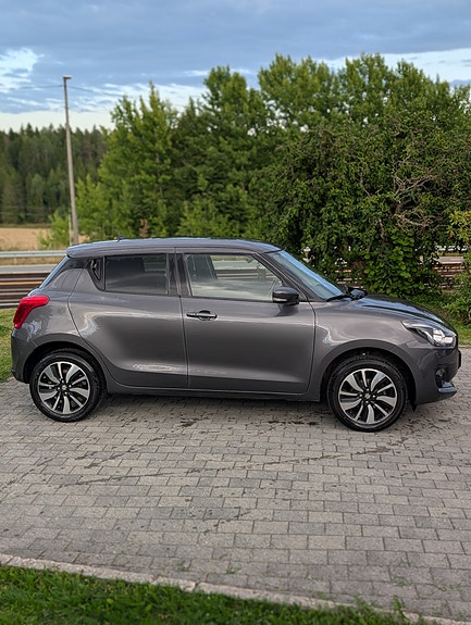 Suzuki Swift 3 of 11