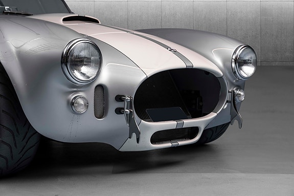 AC Cobra 2 of 30