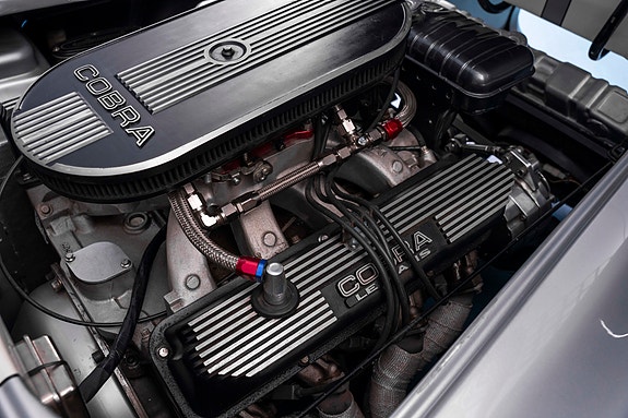 AC Cobra 27 of 30