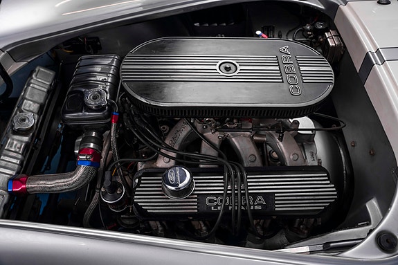 AC Cobra 23 of 30