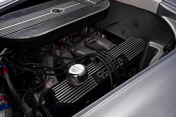 AC Cobra 25 of 30