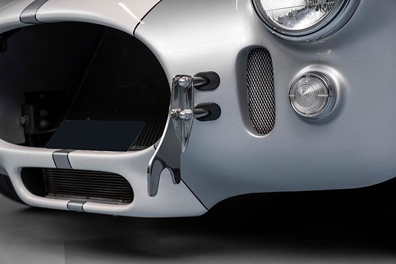 AC Cobra 6 of 30
