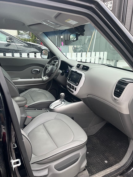 Kia Soul 13 of 30