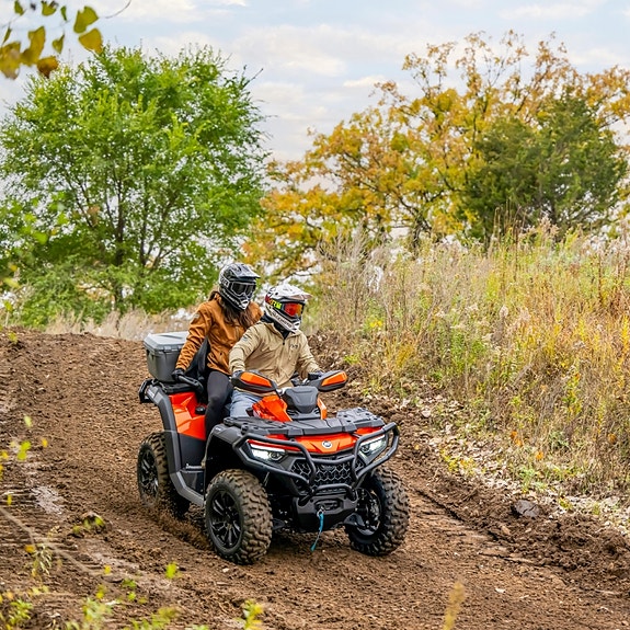 CFMOTO CFORCE 1000 TOURING ABS 3 of 7
