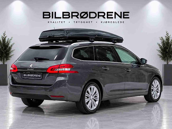 Peugeot 308 3 of 8