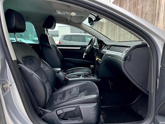 Skoda Superb 7 of 10