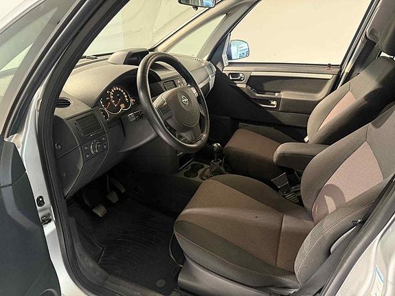 Opel Meriva 13 of 17