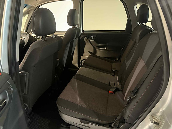 Opel Meriva 14 of 17