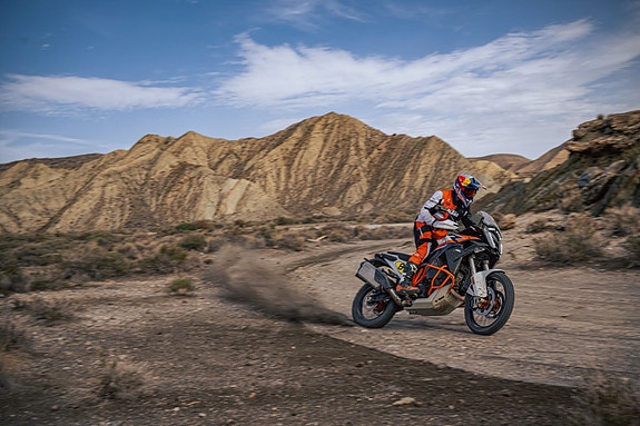 KTM 1390 Super Adventure R - BLAZE NEW TRAILS 5 of 27