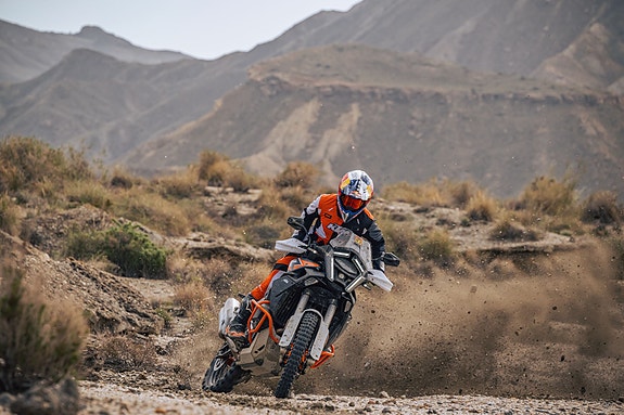 KTM 1390 Super Adventure R - BLAZE NEW TRAILS 7 of 27