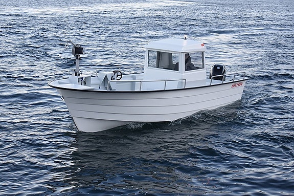 Øien 710FH med Suzuki 100BTL