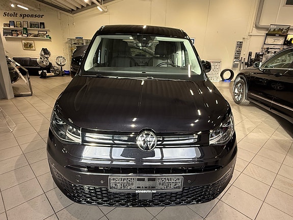 Volkswagen Caddy 2 of 5