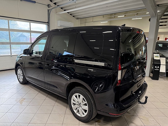 Volkswagen Caddy 5 of 5