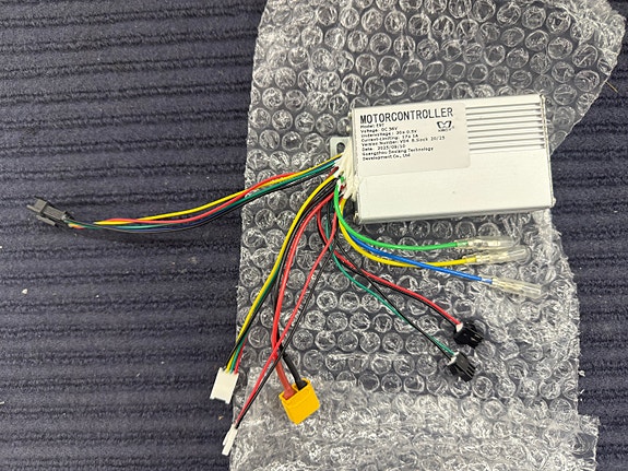 Product image 3 of 4