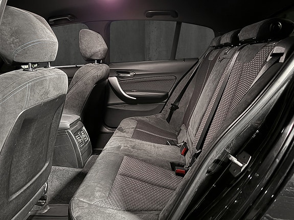 BMW 118d 19 of 25