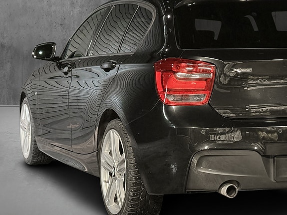BMW 118d 11 of 25
