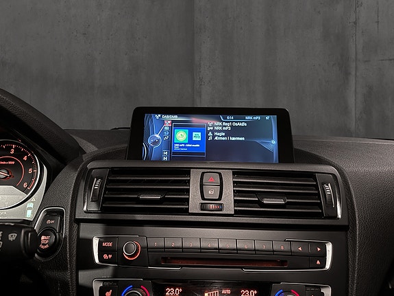 BMW 118d 23 of 25