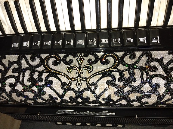 Product image 4 of 9