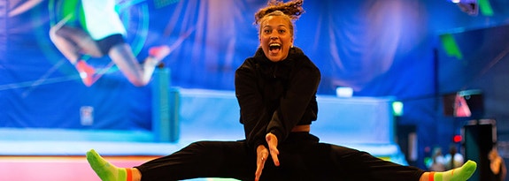 Rush Trampolinepark logo