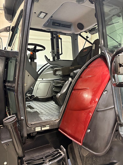 Valtra NX163 FEBRUAR TILBUD 2015, kr 630 000,-