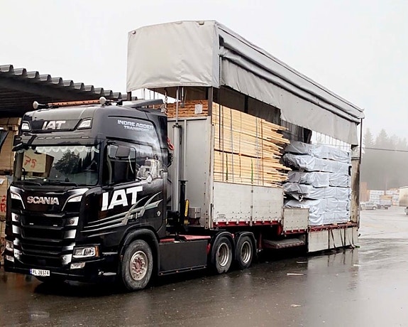 Trelast på kapelltralle