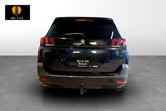 Peugeot 5008 4 of 5