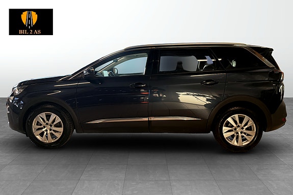 Peugeot 5008 2 of 5