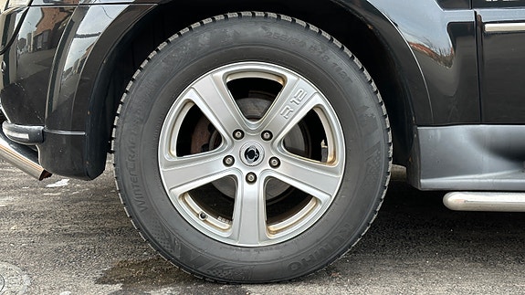 SsangYong Rexton 8 of 30