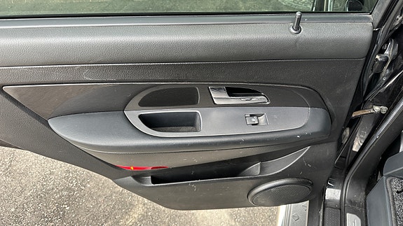 SsangYong Rexton 23 of 30