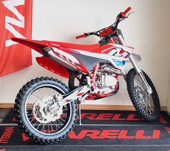 Apollo Thunder 250cc 21"/18" 3 of 5