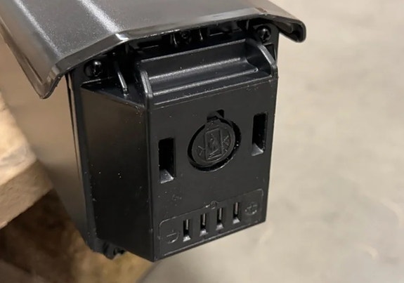 Product image 8 of 9