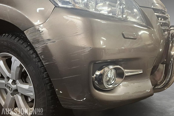 Toyota RAV4 21 of 23