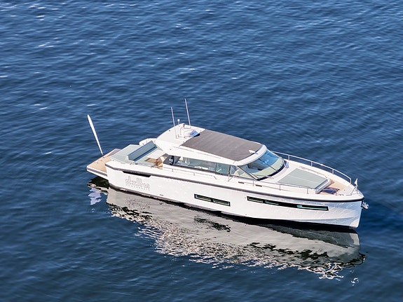 NY - DELTA Powerboats 48 Coupè - CARBON  - SE DENNE PÅ AKER BRYGGE 27-30 AUGUST 7 of 30