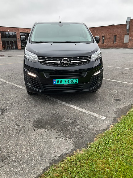 Opel Vivaro 4 of 5