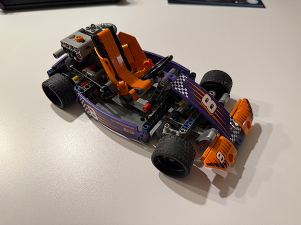 LEGO Technic race kart 42048 - Billigst på Finn