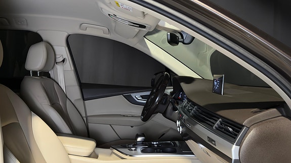 Audi Q7 26 of 30