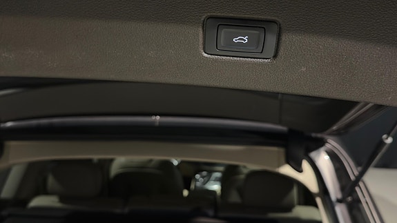Audi Q7 9 of 30