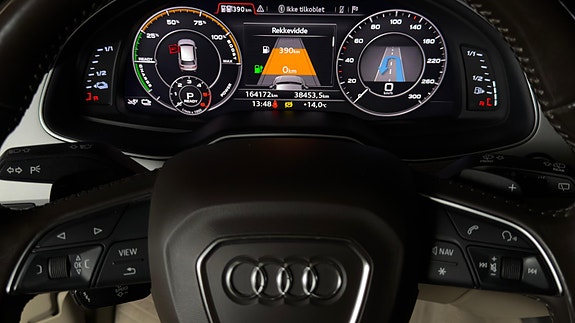 Audi Q7 17 of 30