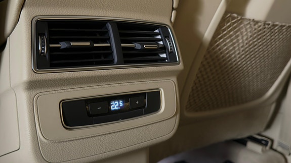 Audi Q7 30 of 30