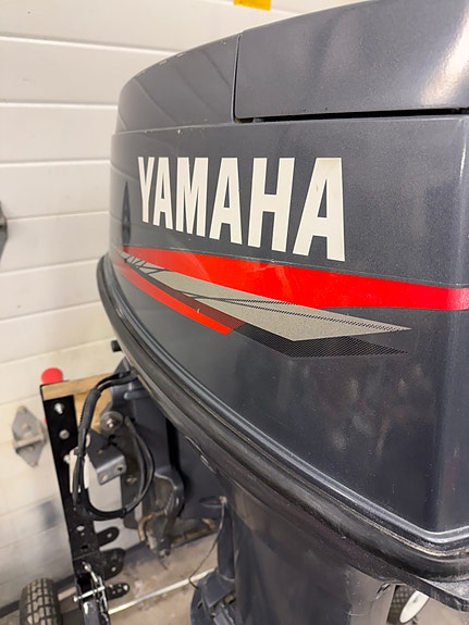 Yamaha 40 hk YETO 2007 modell lang stamme m/El.tilt og El.start nyoverhalt motor