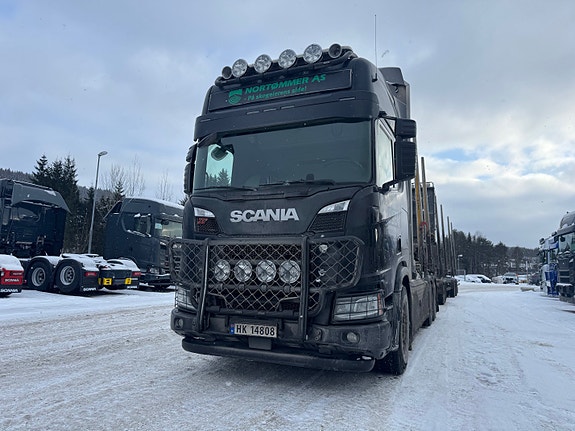 Scania R 650B6X4NB