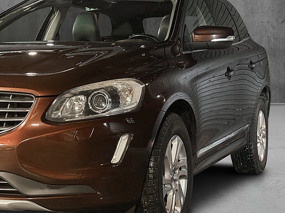 Volvo XC60 5 of 28