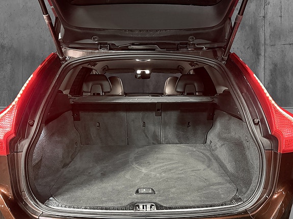 Volvo XC60 27 of 28
