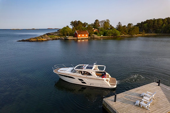 NYBÅT - Marex 360 Cabriolet Cruiser *Breitling* - 2X Mercury 270SD og Joystick 2 of 30